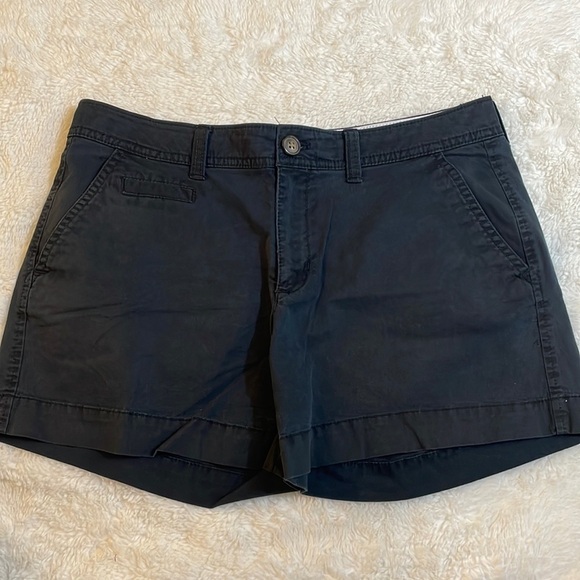 Old Navy Favorite Khaki‎ Black Shorts - Picture 5 of 5